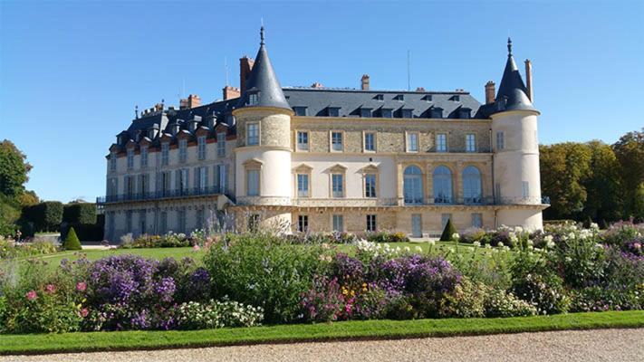 Le Studio Cosy D'Angelique Et David Avec Parking Rambouillet Exterior foto